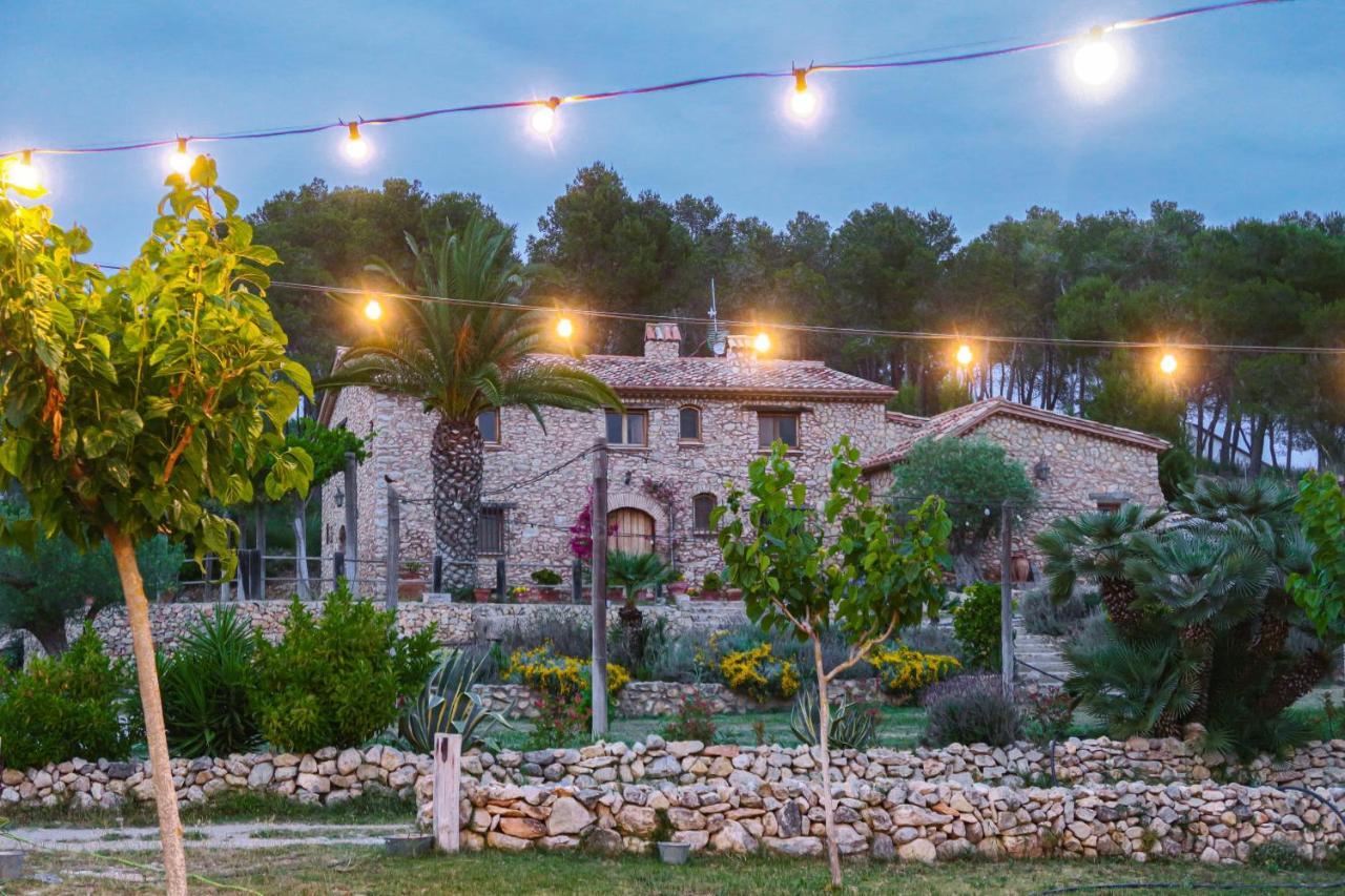 Masia Pou De La Vinya Sitges Bagian luar foto